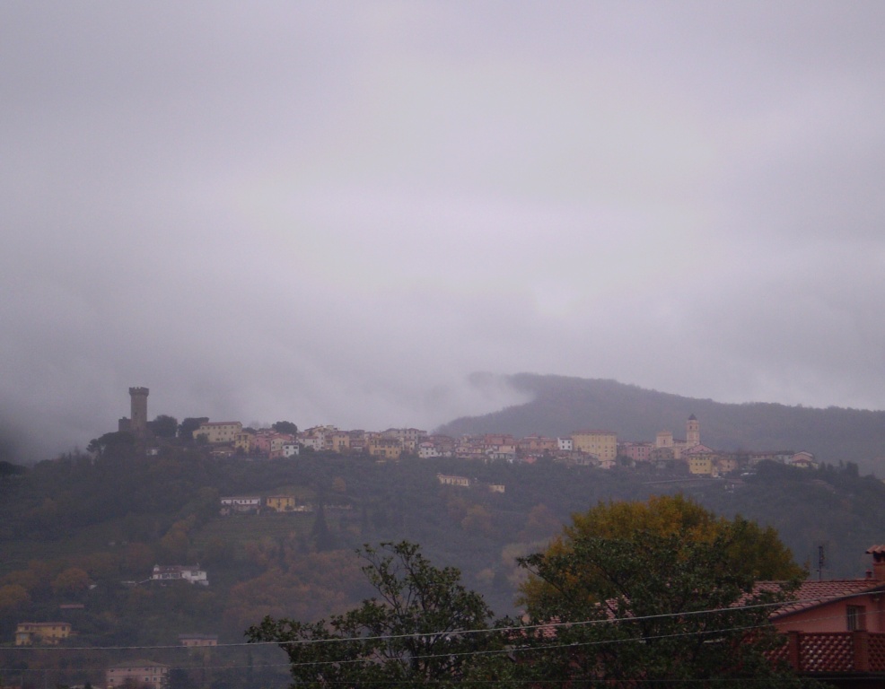 Castelnuovo Magra come si vede da casa mia....